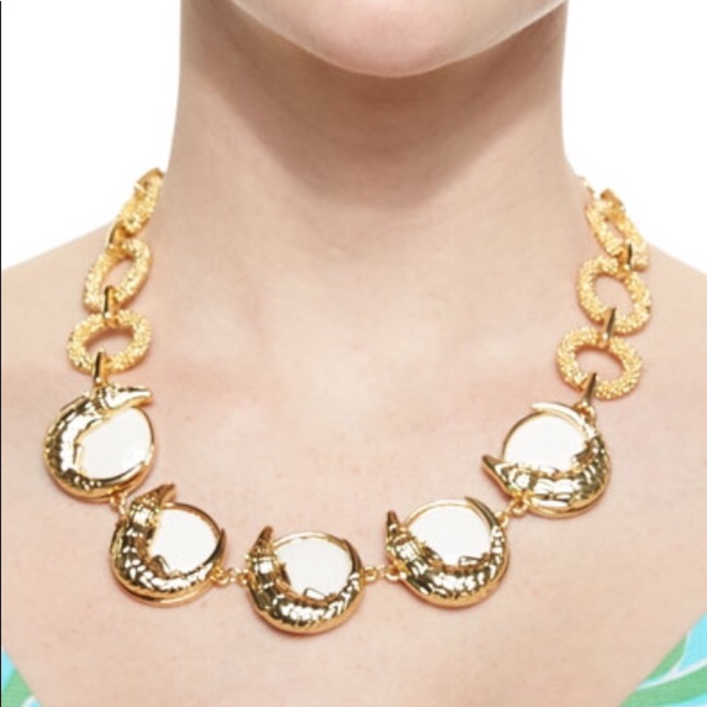 Lilly alligator necklace